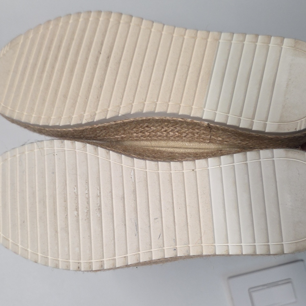 Soda Cream Espadrille Sneakers Size 9 - Picture 5 of 6